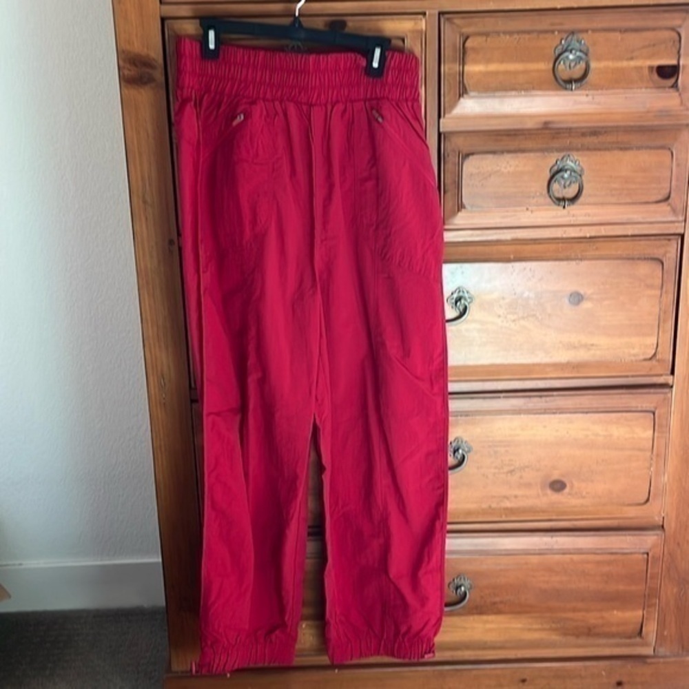 Zenana Women’s Burgundy Nylon Pants With Elastic Waist And Bottom NWOT